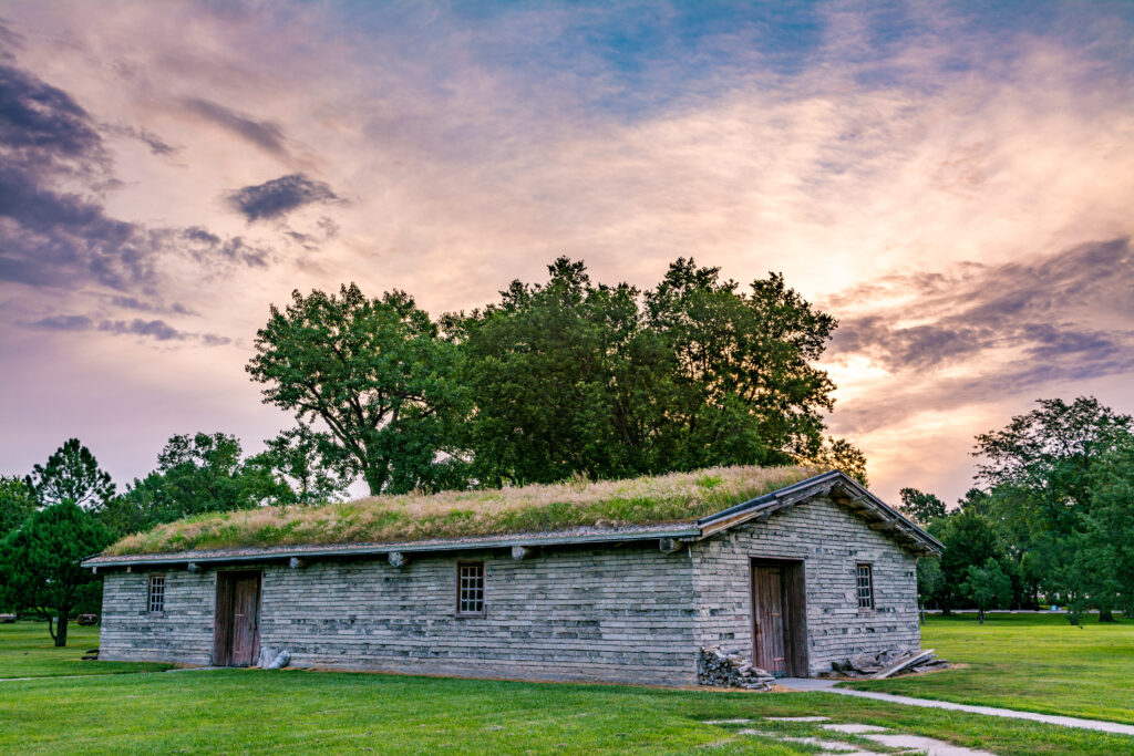 Kearney Mortgage Broker - Old barn in Nebraska